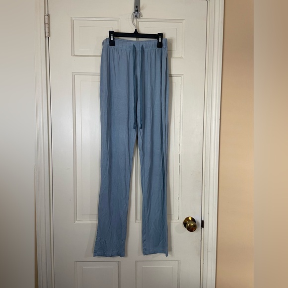 Emirates first class pajama Set Size S/M Luxurious And Soft Loungewear New - Picture 8 of 13